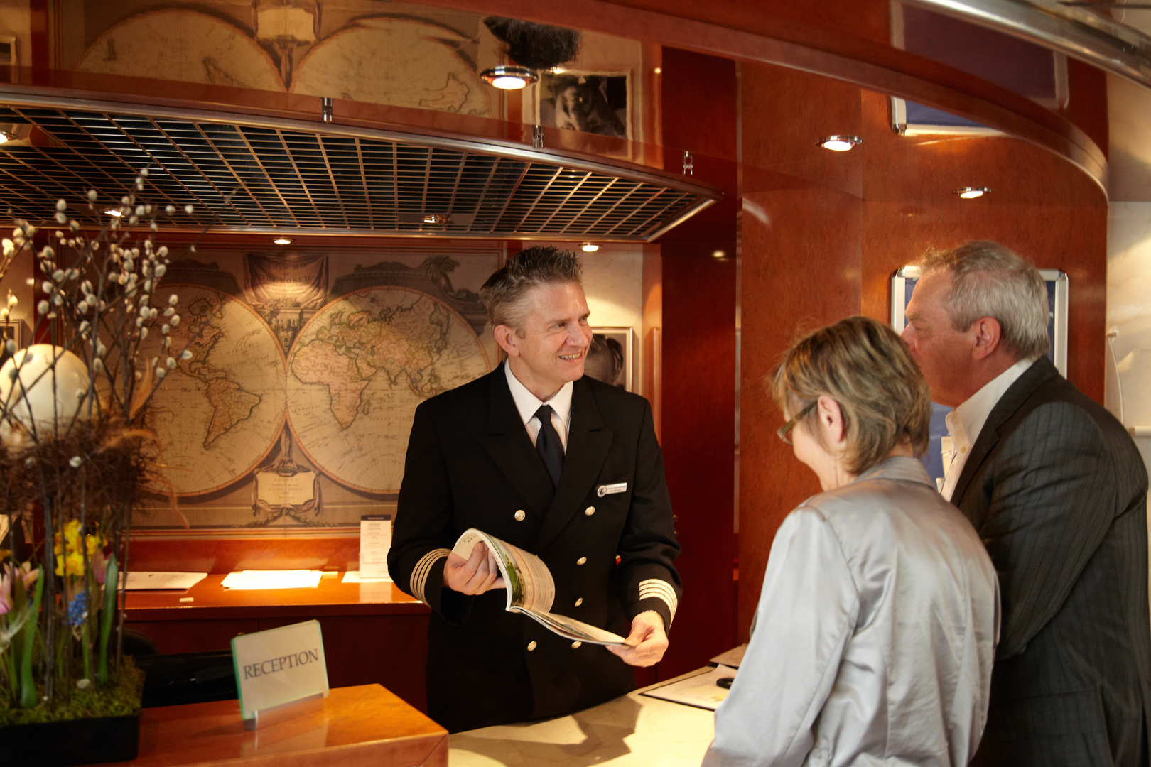El personal a bordo es siempre amable y cordial CRUCEROS MS BELLEJOUR CRUCEMUNDO CRUCEROS FLUVIALES RHIN CRUCEROS FLUVIALES DANUBIO CRUCEROS FLUVIALES ALEMANIA CRUCEROS FLUVIALES AUSTRIA CRUCEROS FLUVIALES EN ESPAÑOL CRUCEROS CRUCEMUNDO CRUCEROS FLUVIALES CRUCEROS POR RIO CRUCEROS RIN CRUCEROS DANUBIO CRUCEROS RHIN DANUBE CRUISES RHINE CRUISES MS BELLEJOUR CRUISES CRUCEROS BELLEJOUR #Crucemundo #CrucerosFluviales #CrucerosRhin #CrucerosDanubio #CrucerosPaisesBajos #CrucerosenEspañol